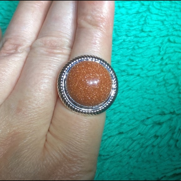 Gorgeous New Lia Sophia Sandstone Statement Ring Size 8 - Picture 5 of 6